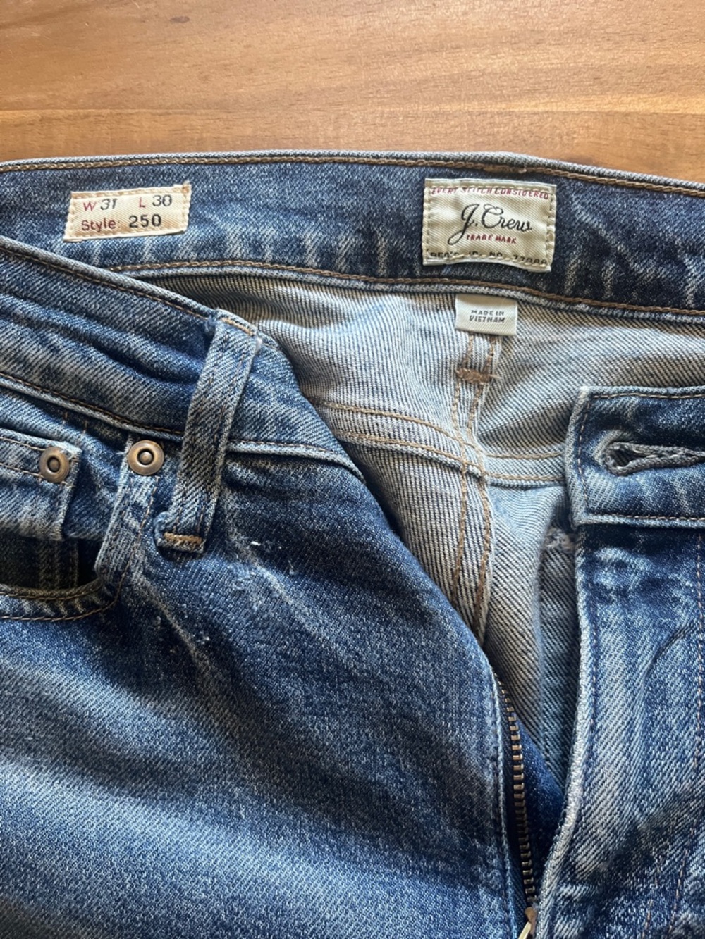 J. Crew Men’s Medium Blue Straight Jeans